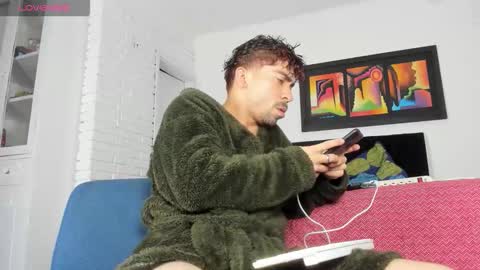 Snapshot of dalejandrov chatting on 10/05/25, 10:07 online show from 10/05/25, 10:07