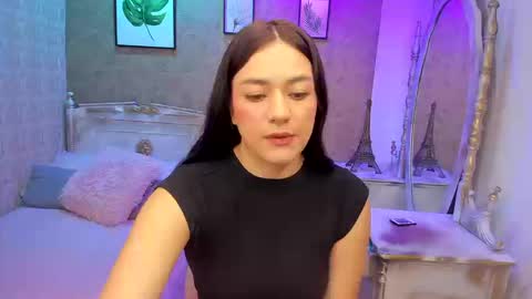 Snapshot of dali_collin chatting on 09/17/25, 01:35 dali_collin online show from 09/17/25, 01:35
