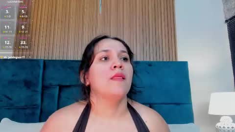 Snapshot of dalia_alissa chatting on 06/09/26, 12:28 Violeta online show from 06/09/26, 12:28