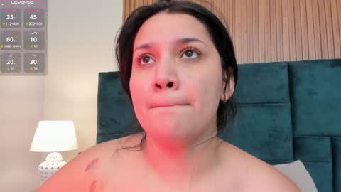 Snapshot of dalia_alissa chatting on 07/08/26, 11:58 Violeta online show from 07/08/26, 11:58