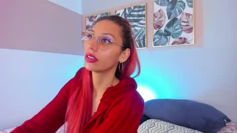 Dalia online show from 12/16/24, 04:16