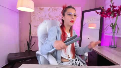 Dalia online show from 12/23/24, 12:52