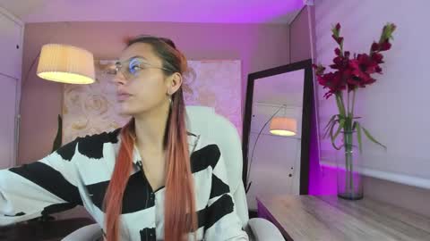 Dalia online show from 01/20/25, 01:00