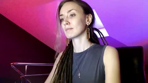 Dalia  online show from 01/05/25, 10:10