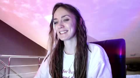 Dalia  online show from 02/26/25, 10:15