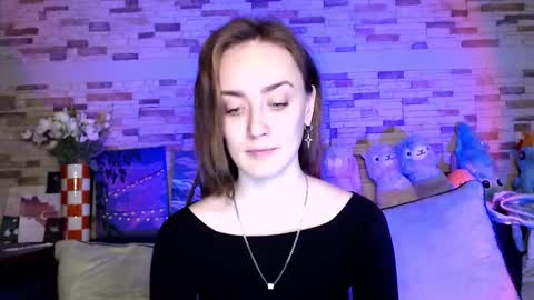 Dalia  online show from 09/29/25, 09:25