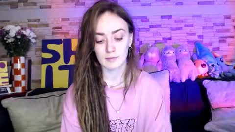 Dalia  online show from 10/17/25, 09:34