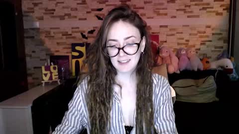 Dalia  online show from 11/13/25, 09:19