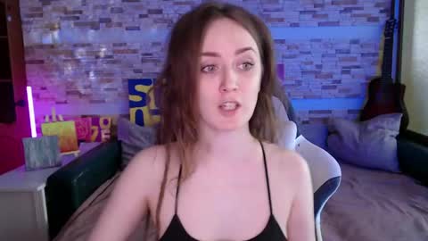 Dalia  online show from 04/20/26, 11:02