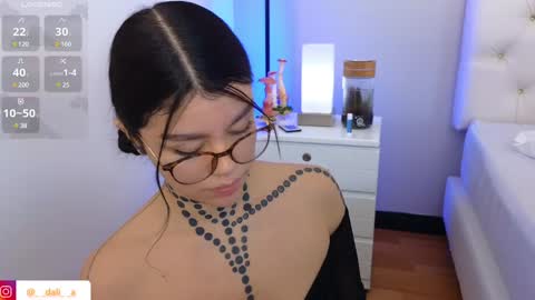 Dalia online show from 01/06/25, 04:02