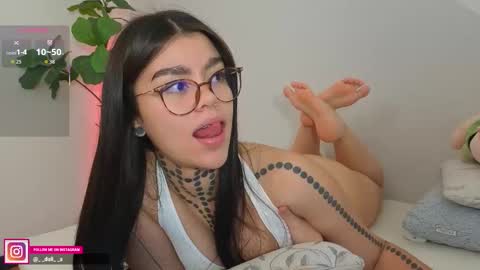 Dalia online show from 11/28/25, 11:29