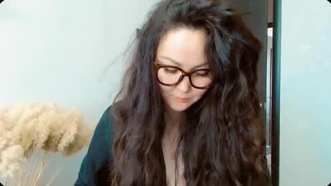 Dali online show from 10/13/25, 05:51