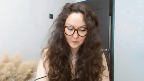 Snapshot of dalidayes chatting on 05/31/26, 04:20 Dali online show from 05/31/26, 04:20