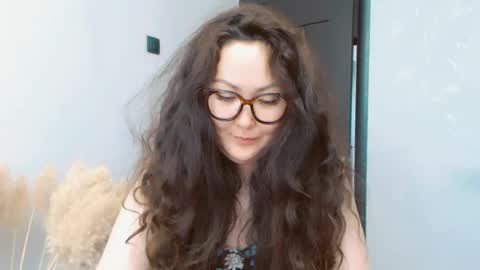 Snapshot of dalidayes chatting on 06/28/26, 06:08 Dali online show from 06/28/26, 06:08