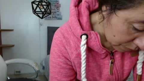Dalila online show from 10/12/25, 01:54