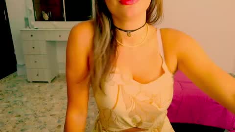 Dalila online show from 06/05/26, 03:46