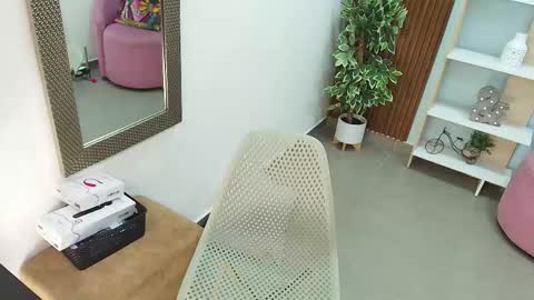 Dalila  online show from 11/21/25, 06:28