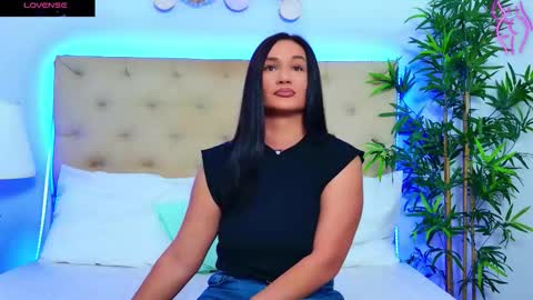 daliyaa_ online show from 09/24/25, 12:19