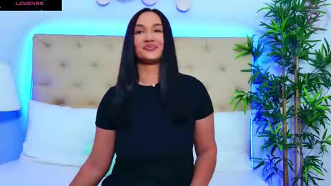 daliyaa_ online show from 09/25/25, 12:09