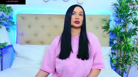 daliyaa_ online show from 04/03/26, 12:25