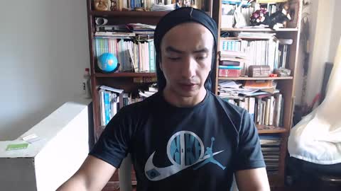 JamesDali online show from 05/05/26, 01:19