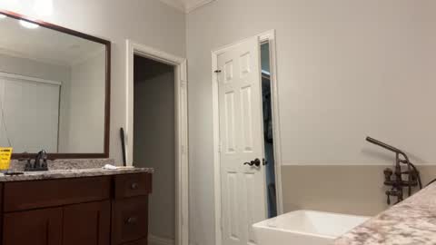 dallasjmg online show from 02/13/25, 03:29