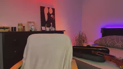 dalmatian_girl online show from 02/23/26, 07:22