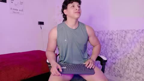 Snapshot of dalton_bigcock chatting on 05/15/26, 04:14 dalton_bigcock online show from 05/15/26, 04:14