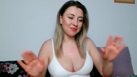 Maria online show from 04/20/26, 09:16