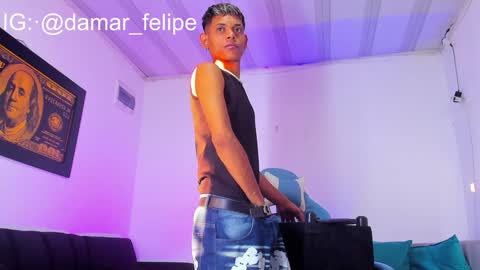 Snapshot of damar_felipe chatting on 01/22/25, 11:56 damar_felipe online show from 01/22/25, 11:56