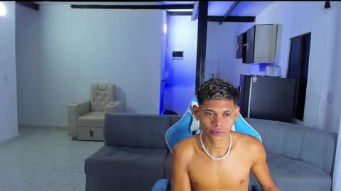 Snapshot of damar_felipe chatting on 02/03/25, 09:19 damar_felipe online show from 02/03/25, 09:19