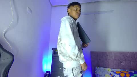 damar_felipe online show from 12/17/25, 12:00