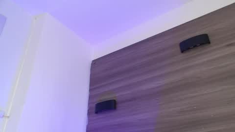         online show from 03/04/26, 05:13