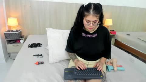 Snapshot of damaris_ponce chatting on 07/07/26, 07:23 Damaris Ponce online show from 07/07/26, 07:23