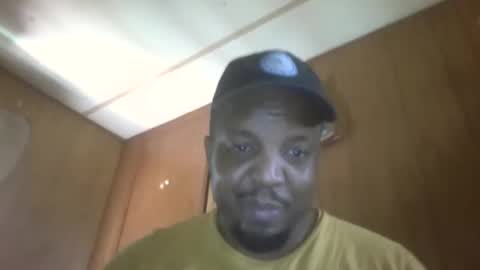 Snapshot of dameion731 chatting on 04/23/26, 03:25 BigBlackCock13 online show from 04/23/26, 03:25