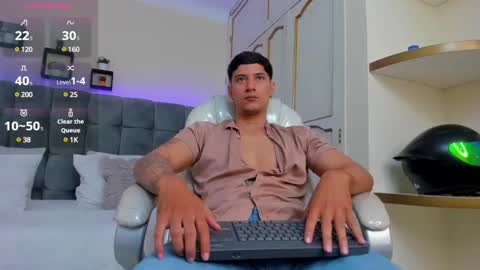 DAMIAN online show from 03/06/25, 01:14