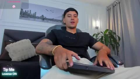 DAMIAN online show from 11/06/25, 10:16