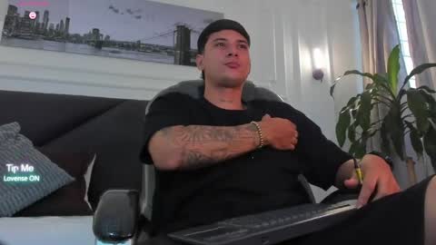 DAMIAN online show from 04/04/26, 02:36