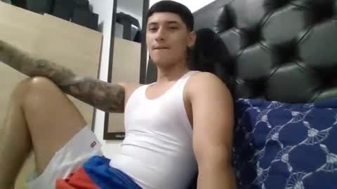 DAMIAN online show from 04/22/26, 01:41