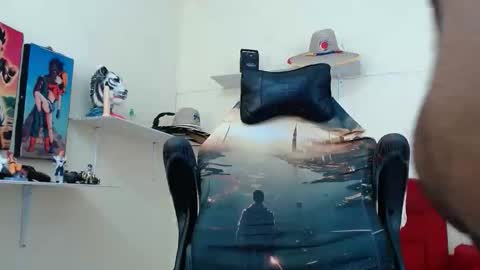 damian64436171 online show from 10/27/25, 10:25