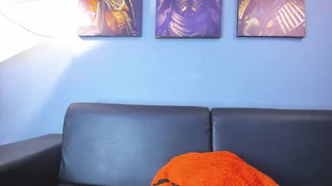 Damian Oliver online show from 03/25/26, 05:46