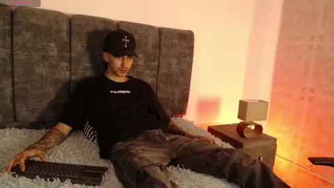 damian_acosta_ online show from 07/08/26, 05:01