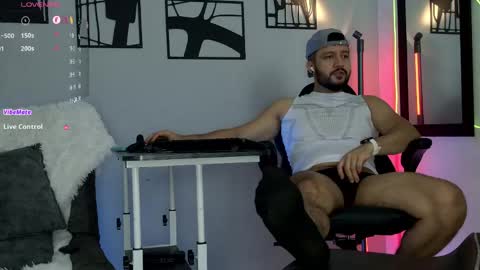 Jaxon online show from 04/01/26, 04:35