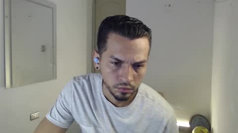 Damian online show from 10/13/25, 05:02