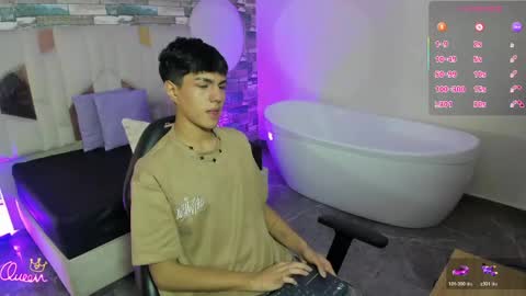 Snapshot of damian_tay chatting on 05/07/26, 11:37 damian_tay online show from 05/07/26, 11:37