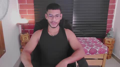 Snapshot of damiann_rees chatting on 03/05/25, 02:12 instagram damiannreed. online show from 03/05/25, 02:12