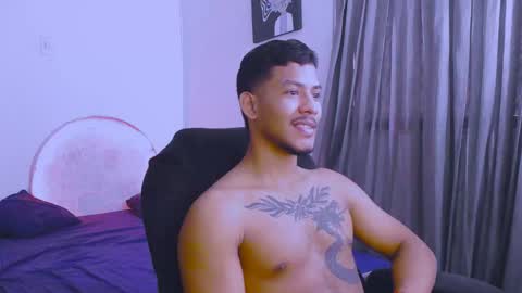 instagram damiannreed. online show from 03/18/26, 01:25