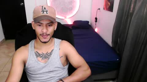 instagram damiannreed. online show from 04/06/26, 05:25