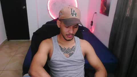 instagram damiannreed. online show from 04/27/26, 02:37