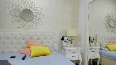 Snapshot of damianna_ chatting on 07/31/26, 12:15 Damiana online show from 07/31/26, 12:15